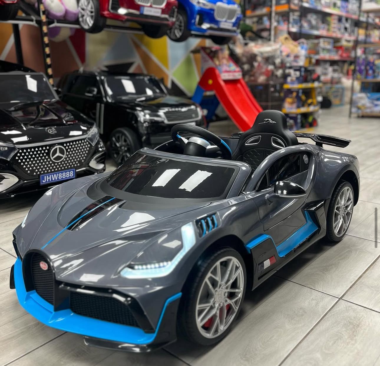 BUGATTİ 12 VOLT LİSANSLI AKÜLÜ ARABA